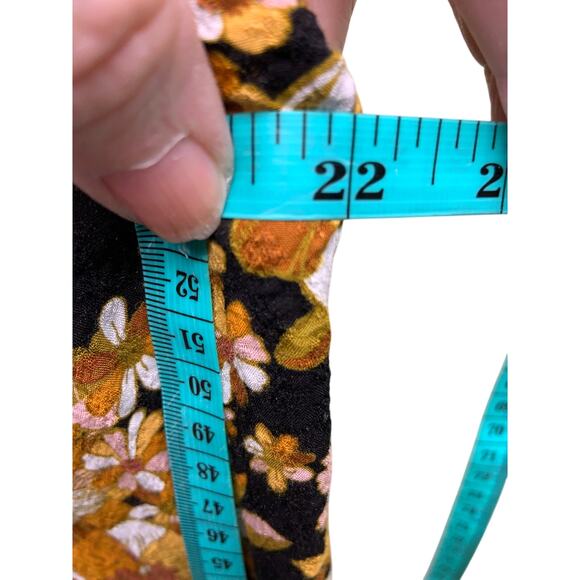 Jane and Delancey Floral Peasant Blouse Smocked Neckline Long Sleeve Top Size L - Picture 6 of 7